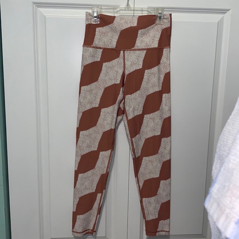 Aerie women’s athletic leggings size medium